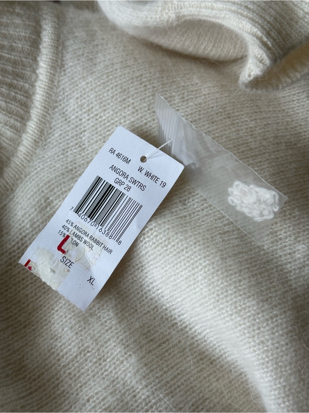 NOS Rafaella Women’s Angora Rabbit Fur Wool Blend White Mockneck Sweater Size XL - Picture 8 of 8